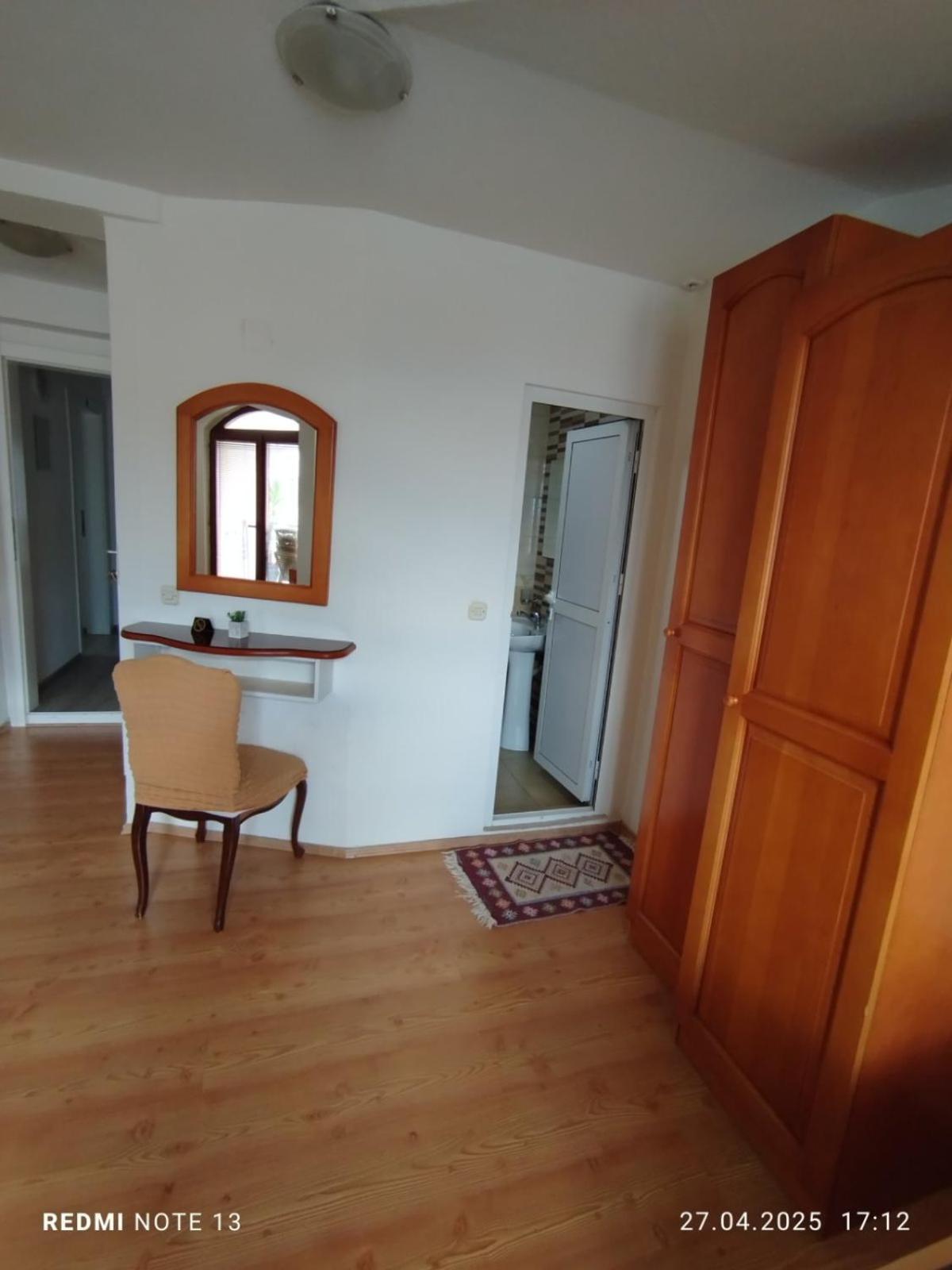 Apartments Mostrovi Ohrid Quarto foto